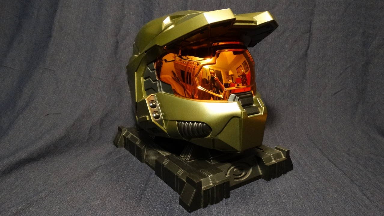 Halo Helmet Unboxing